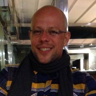 Dr. Claudio Gonser
